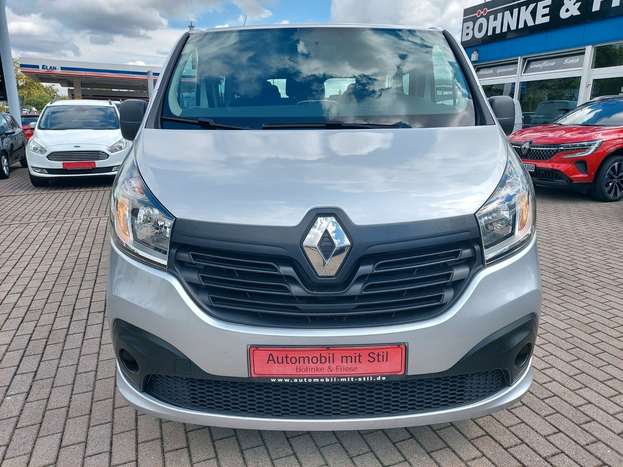 Renault Trafic Combi L1H1 2,7t Expression Klima - Пассажирский фургон: фото 3 Renault Trafic Combi L1H1 2,7t Expression Klima - Пассажирский фургон: фото 3