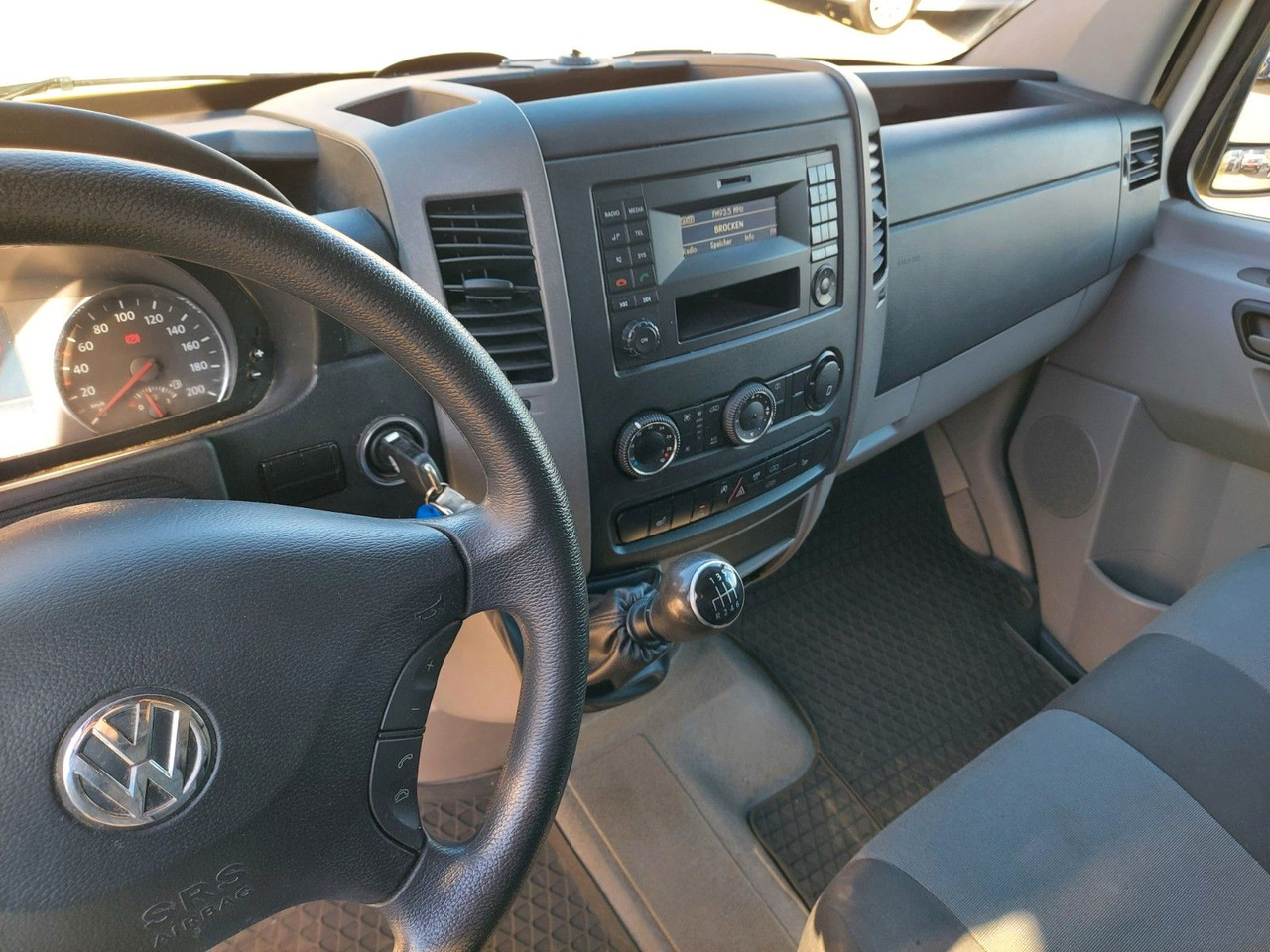 Новый Цельнометаллический фургон Volkswagen Crafter Kasten 35 mittel L2H2 Hochdach KLIMA AHK: фото 12