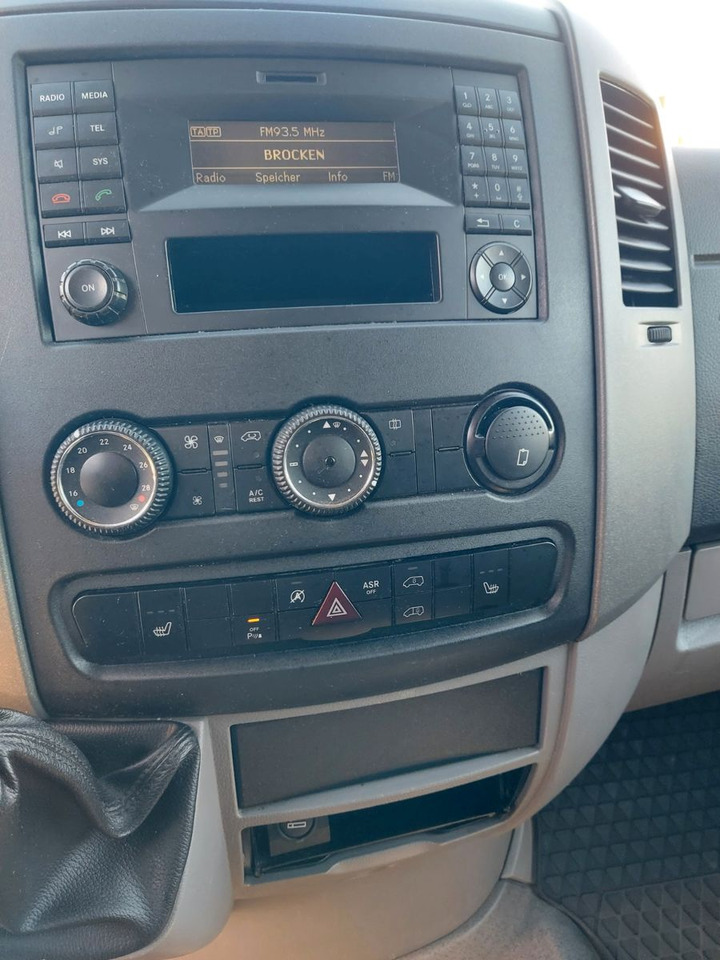 Новый Цельнометаллический фургон Volkswagen Crafter Kasten 35 mittel L2H2 Hochdach KLIMA AHK: фото 15