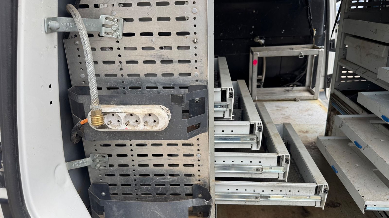 Пассажирский фургон Volkswagen T5 Transporter Kasten-Kombi Lang 4Motion KLIMA: фото 14 Пассажирский фургон Volkswagen T5 Transporter Kasten-Kombi Lang 4Motion KLIMA: фото 14