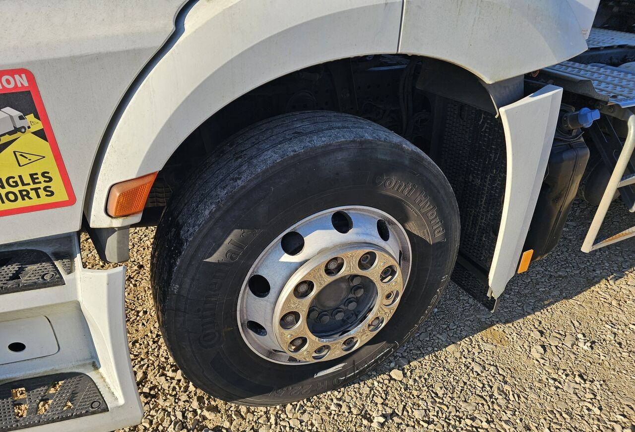 Mercedes-Benz Actros 1843 / RETARDER / ALU / ADR FL / EURO 6 - Тягач: фото 5 Mercedes-Benz Actros 1843 / RETARDER / ALU / ADR FL / EURO 6 - Тягач: фото 5