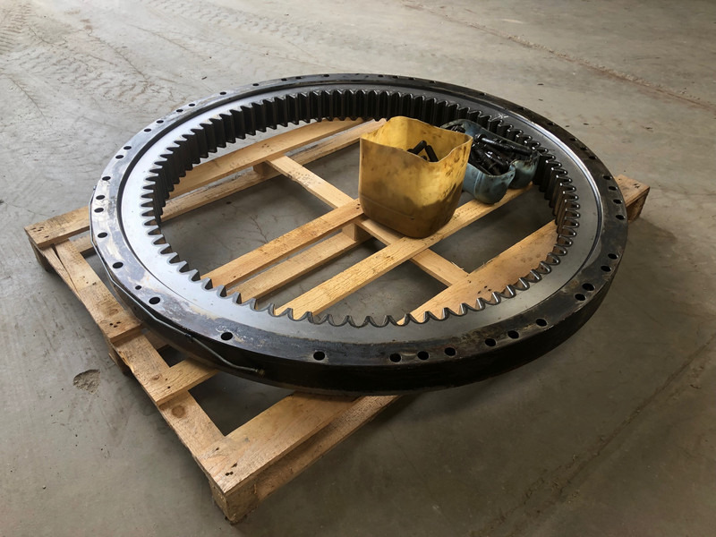 Caterpillar 330/336 Slewring OEM 3530487 - Рама/ Шасси: фото 1 Caterpillar 330/336 Slewring OEM 3530487 - Рама/ Шасси: фото 1