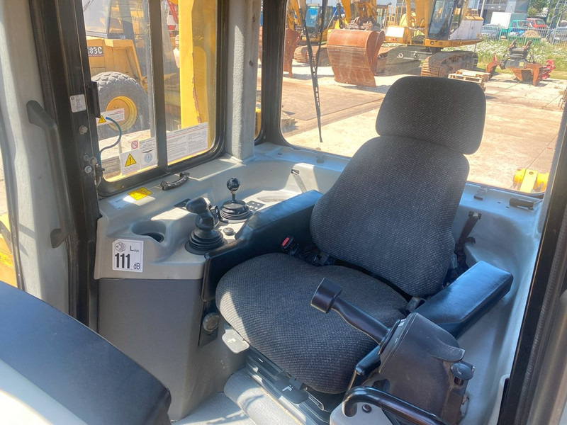 Caterpillar D6T XW NVT - Бульдозер: фото 4 Caterpillar D6T XW NVT - Бульдозер: фото 4