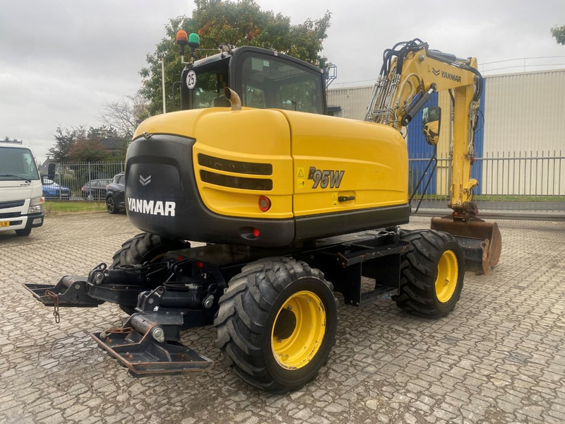 Yanmar B95w NVT - Колёсный экскаватор: фото 5 Yanmar B95w NVT - Колёсный экскаватор: фото 5