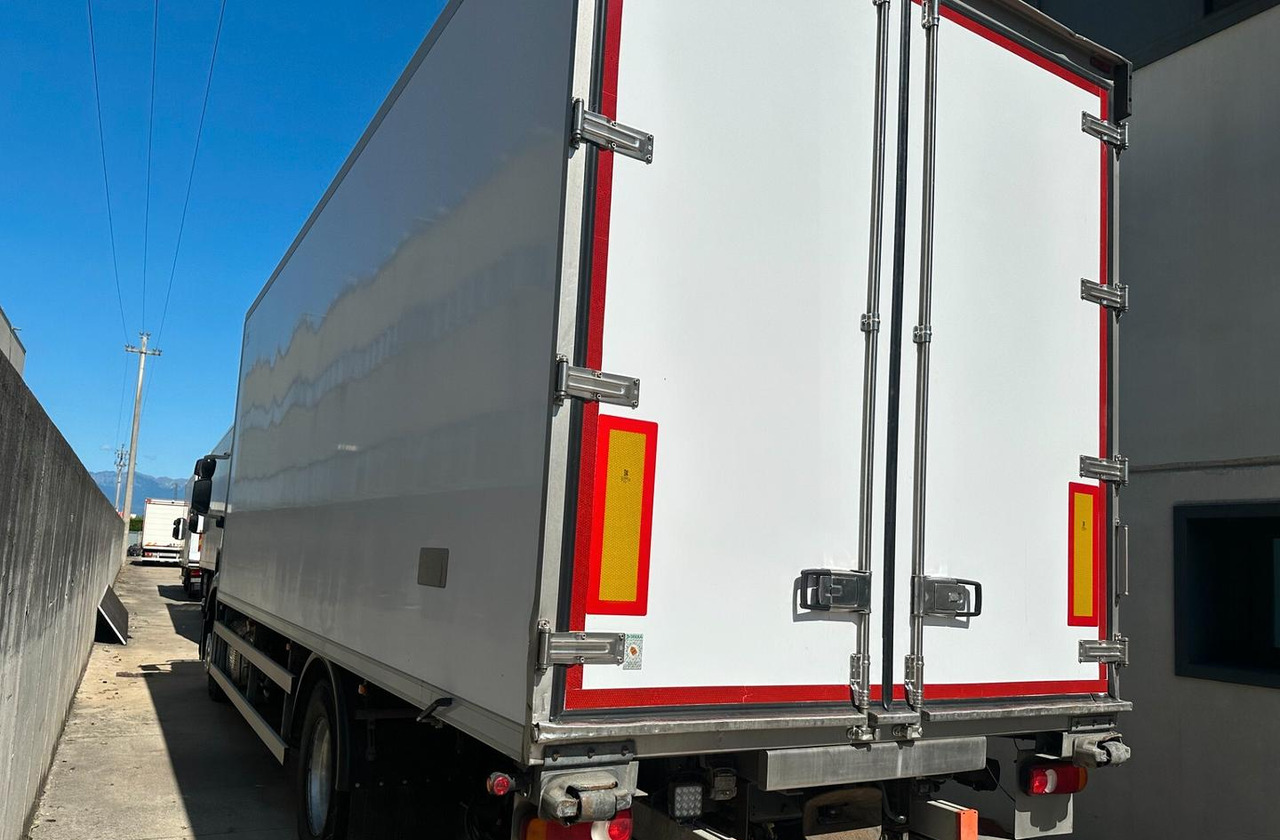 Iveco Stralis 190 frigo sponda euro 6 - Рефрижератор: фото 4 Iveco Stralis 190 frigo sponda euro 6 - Рефрижератор: фото 4