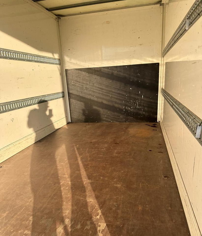 Volkswagen - Фургон с закрытым кузовом: фото 5 Volkswagen - Фургон с закрытым кузовом: фото 5