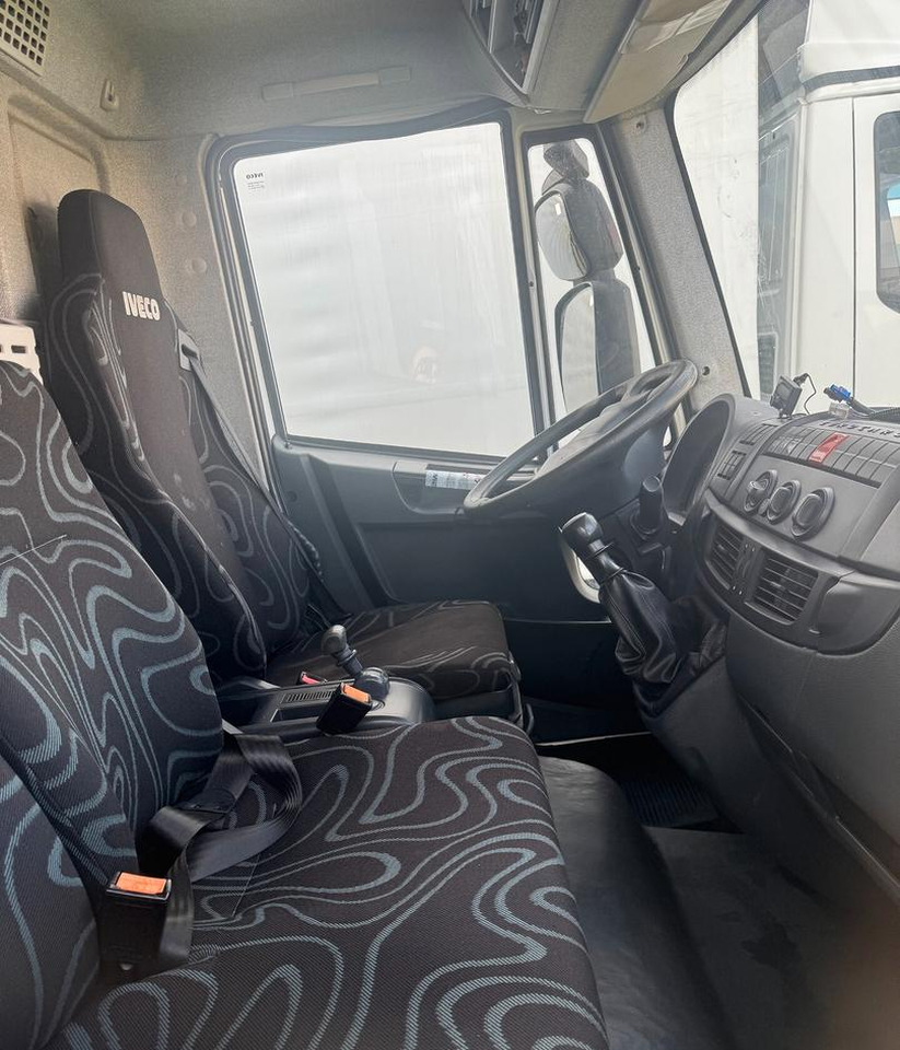 Iveco 75e190 - Грузовик с закрытым кузовом: фото 1 Iveco 75e190 - Грузовик с закрытым кузовом: фото 1