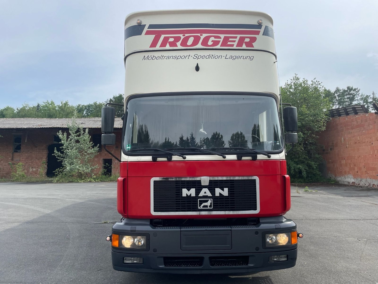 MAN 18.264 M40 Wohnmobil/4xBett/AC/Standheizung/EU2 - Дом на колесах: фото 2 MAN 18.264 M40 Wohnmobil/4xBett/AC/Standheizung/EU2 - Дом на колесах: фото 2