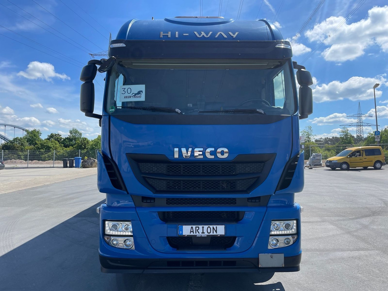 Iveco Stralis 420 Koffer/Thermoisoliert/LBW/NLA/AC/EU6 - Грузовик с закрытым кузовом: фото 2 Iveco Stralis 420 Koffer/Thermoisoliert/LBW/NLA/AC/EU6 - Грузовик с закрытым кузовом: фото 2
