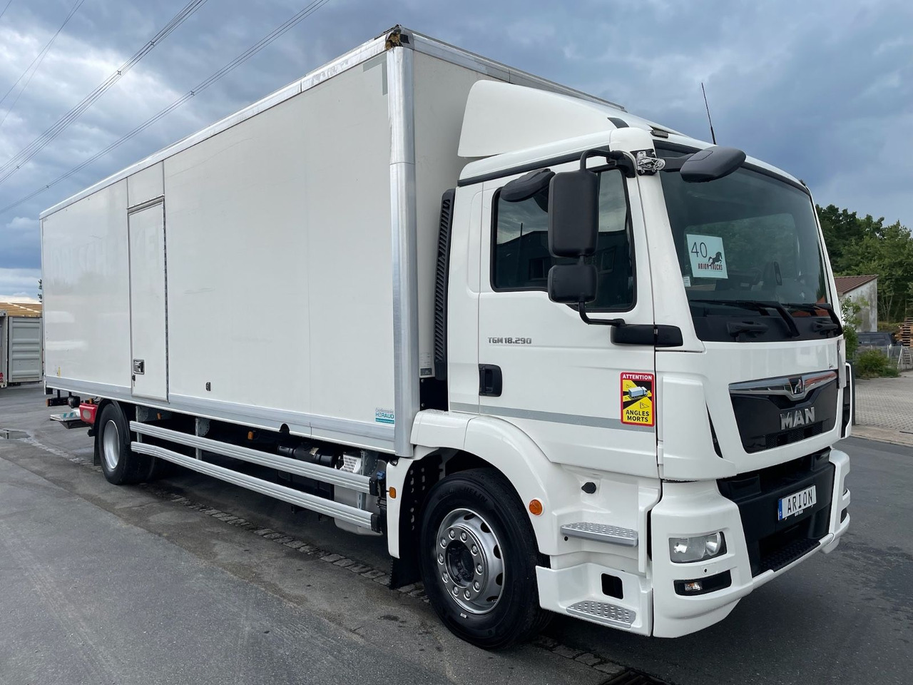MAN TGM 18.290 4x2 BL Koffer/LBW/PALFINGER/8,2m/EU6 - Грузовик с закрытым кузовом: фото 1 MAN TGM 18.290 4x2 BL Koffer/LBW/PALFINGER/8,2m/EU6 - Грузовик с закрытым кузовом: фото 1