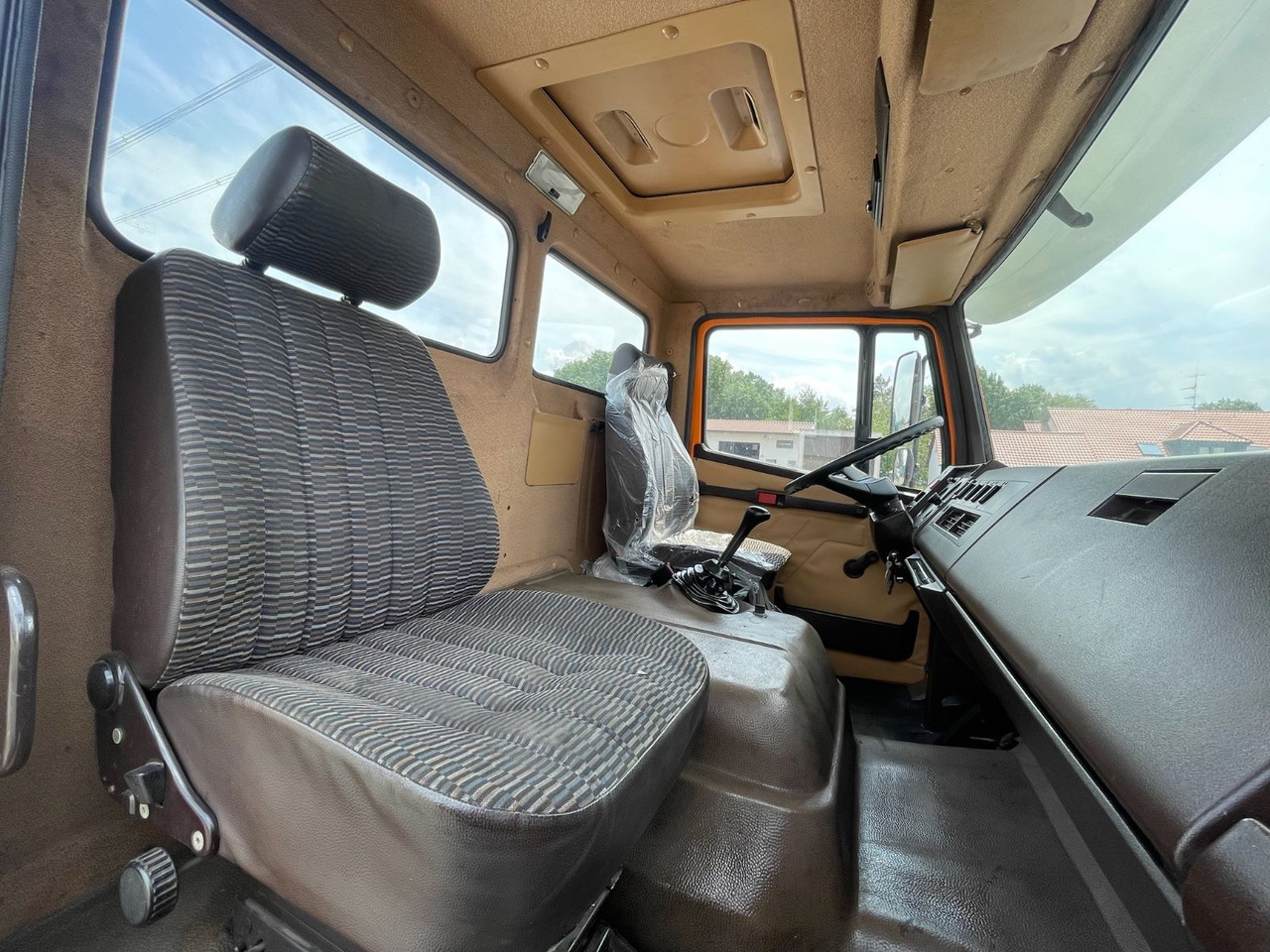 Эвакуатор Mercedes-Benz 814 Abschleppwagen/OLDTIMER/Winch/TÜV-07/26: фото 15