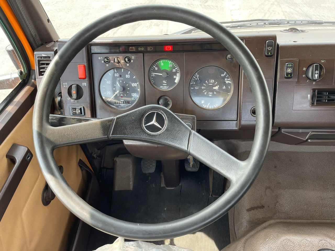Эвакуатор Mercedes-Benz 814 Abschleppwagen/OLDTIMER/Winch/TÜV-07/26: фото 12