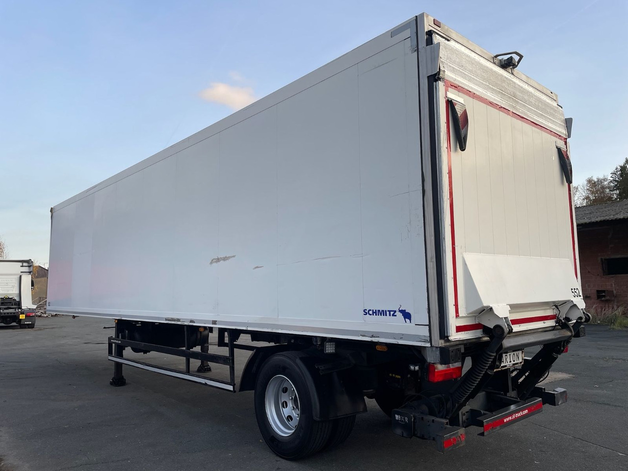 Schmitz Cargobull SKO10/CARRIER/MAXIMA1300/3398h/LBW/BÄR/Lenkachse - Полуприцеп-рефрижератор: фото 5 Schmitz Cargobull SKO10/CARRIER/MAXIMA1300/3398h/LBW/BÄR/Lenkachse - Полуприцеп-рефрижератор: фото 5