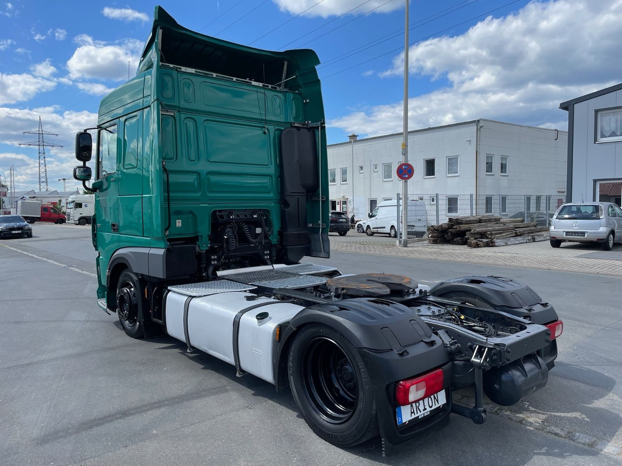 DAF XF 480 FT/Intarder/StandAC/ACC/2xTank/2xBett/EU6 - Тягач: фото 4 DAF XF 480 FT/Intarder/StandAC/ACC/2xTank/2xBett/EU6 - Тягач: фото 4