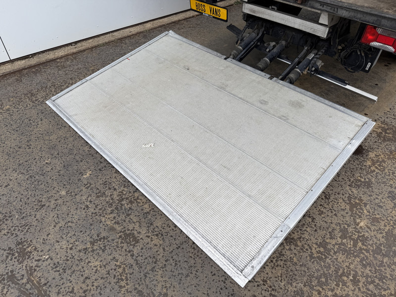 Фургон с закрытым кузовом Iveco Daily 35S14 2.3 Automaat Laadklep Climate Control Standkachel Koffer Bakwagen Meubelbak: фото 10