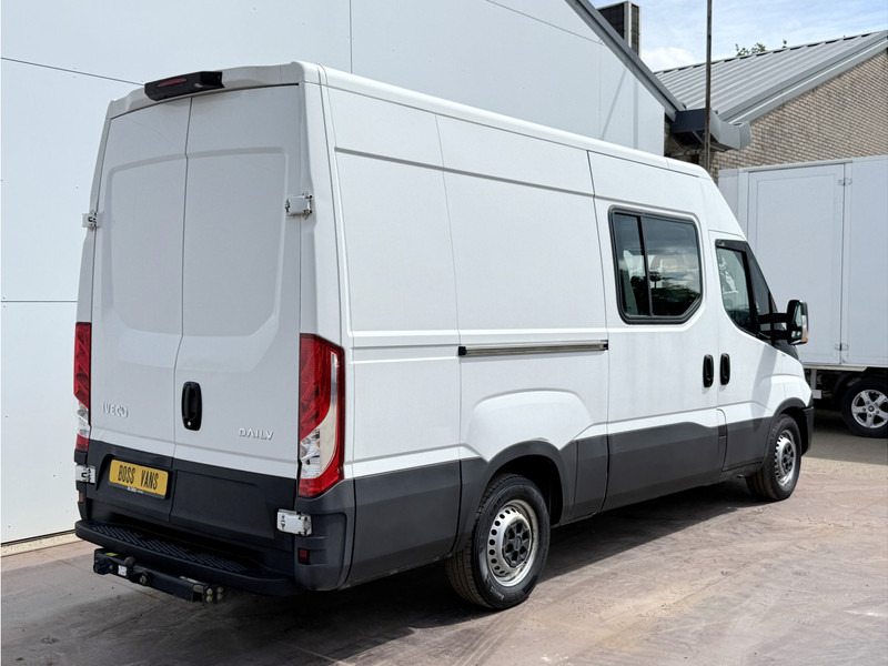 Iveco Daily 35S14 2.3 L2H2 Dubbele Cabine 7 Stoelen Airco Cruise Control Trekhaak 3.5t Lucht geveerde stoel - Цельнометаллический фургон, Грузопассажирский фургон: фото 3 Iveco Daily 35S14 2.3 L2H2 Dubbele Cabine 7 Stoelen Airco Cruise Control Trekhaak 3.5t Lucht geveerde stoel - Цельнометаллический фургон, Грузопассажирский фургон: фото 3