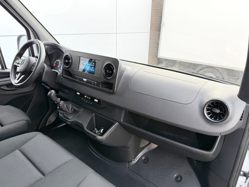Цельнометаллический фургон Mercedes-Benz Sprinter 315 1.9 CDI L2H1 Climate Control Cruise Control Carplay: фото 9 Цельнометаллический фургон Mercedes-Benz Sprinter 315 1.9 CDI L2H1 Climate Control Cruise Control Carplay: фото 9