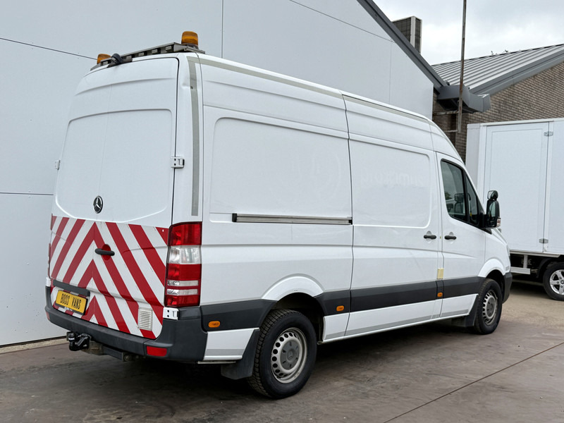Mercedes-Benz Sprinter 316 2.2 CDI L2H2 Airco Achteruitrijcamera Trekhaak Lucht geveerde stoel - Цельнометаллический фургон: фото 3 Mercedes-Benz Sprinter 316 2.2 CDI L2H2 Airco Achteruitrijcamera Trekhaak Lucht geveerde stoel - Цельнометаллический фургон: фото 3