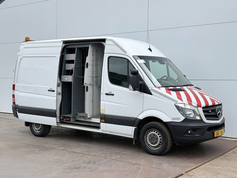 Mercedes-Benz Sprinter 316 2.2 CDI L2H2 Airco Achteruitrijcamera Trekhaak Lucht geveerde stoel - Цельнометаллический фургон: фото 5 Mercedes-Benz Sprinter 316 2.2 CDI L2H2 Airco Achteruitrijcamera Trekhaak Lucht geveerde stoel - Цельнометаллический фургон: фото 5
