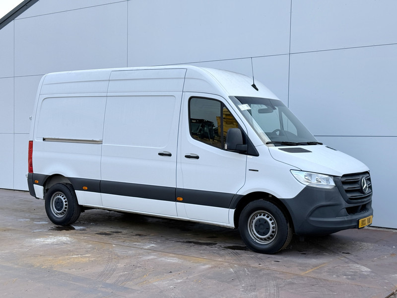 Mercedes-Benz eSprinter 312 L2H2 Elektrisch 41kWh 135km WLTP Climate Control Camera Stoelverwarming - Цельнометаллический фургон, Электрический фургон: фото 4 Mercedes-Benz eSprinter 312 L2H2 Elektrisch 41kWh 135km WLTP Climate Control Camera Stoelverwarming - Цельнометаллический фургон, Электрический фургон: фото 4