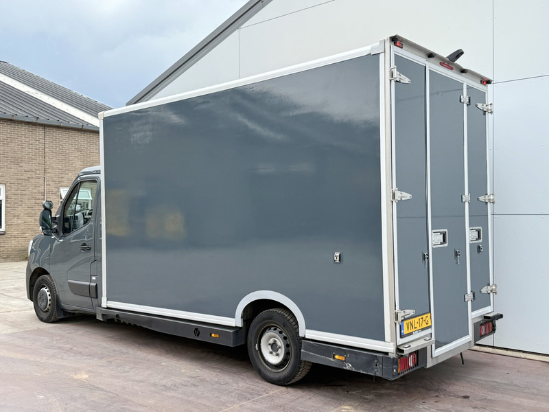 Renault Master Plancher T35 2.3 dCi 150pk Automaat Luchtvering Airco Cruise Control Bakwagen Plancher Foodtruck Meubelbak Paardenwagen - Фургон с закрытым кузовом: фото 2 Renault Master Plancher T35 2.3 dCi 150pk Automaat Luchtvering Airco Cruise Control Bakwagen Plancher Foodtruck Meubelbak Paardenwagen - Фургон с закрытым кузовом: фото 2
