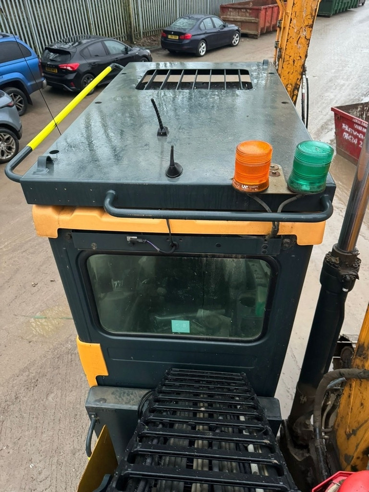 Гусеничный экскаватор Hyundai HX140L: фото 11