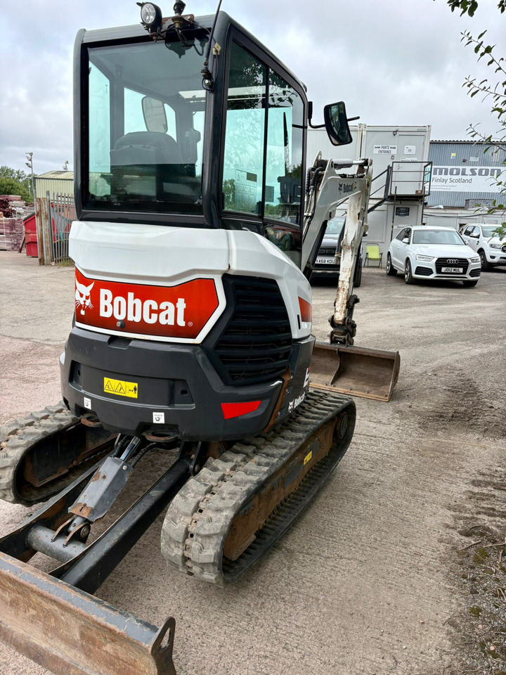 Bobcat E27Z - Мини-экскаватор: фото 5 Bobcat E27Z - Мини-экскаватор: фото 5