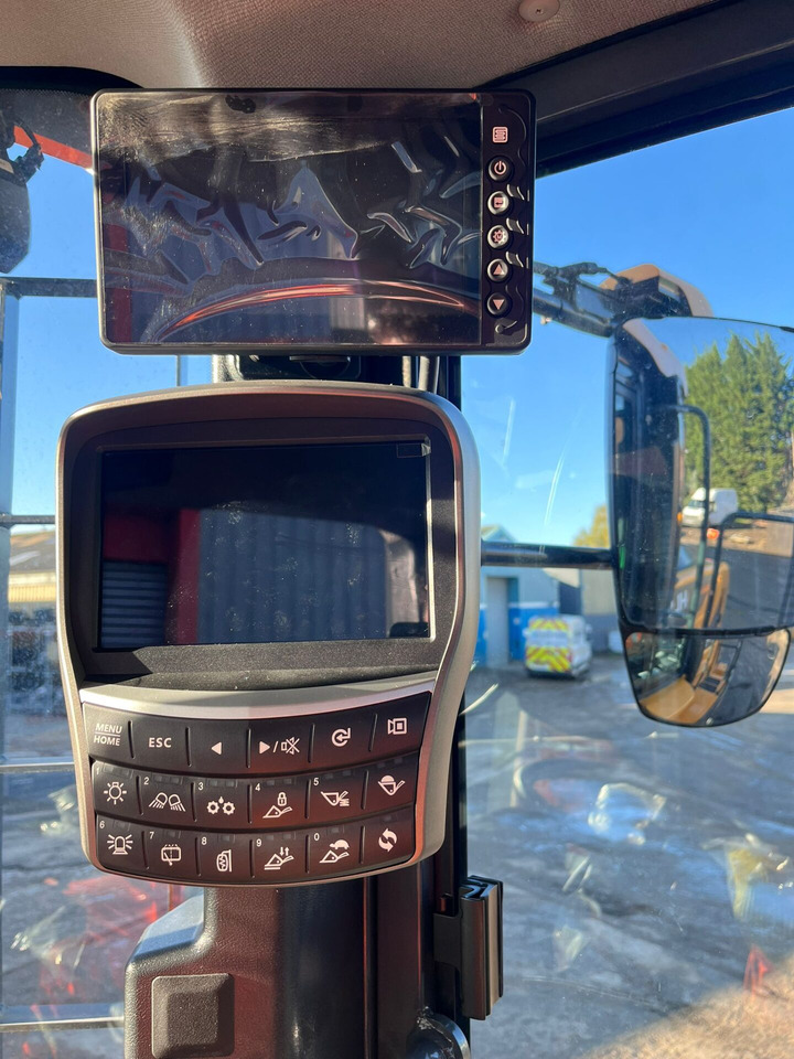 Колёсный погрузчик Hyundai HL960AHDXT: фото 13