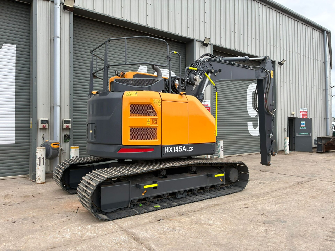 Hyundai HX145ALCR - Гусеничный экскаватор: фото 4 Hyundai HX145ALCR - Гусеничный экскаватор: фото 4