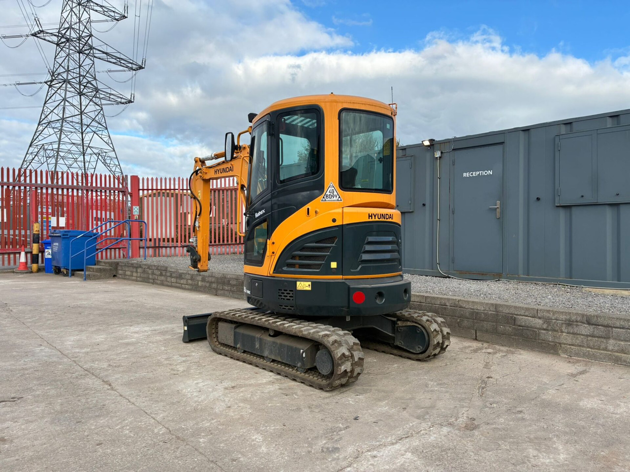 Hyundai R30Z-9AK - Мини-экскаватор: фото 3 Hyundai R30Z-9AK - Мини-экскаватор: фото 3