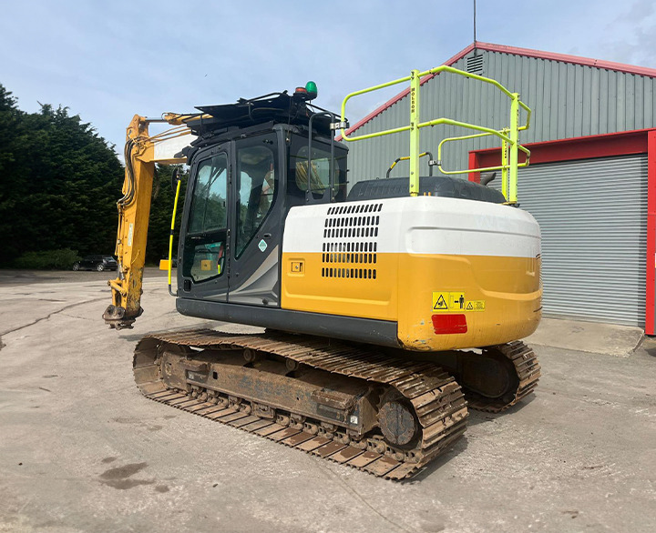 Kobelco SK130LC-11 - Гусеничный экскаватор: фото 3 Kobelco SK130LC-11 - Гусеничный экскаватор: фото 3
