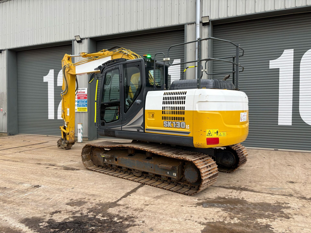 Kobelco SK130LC-11 - Гусеничный экскаватор: фото 3 Kobelco SK130LC-11 - Гусеничный экскаватор: фото 3