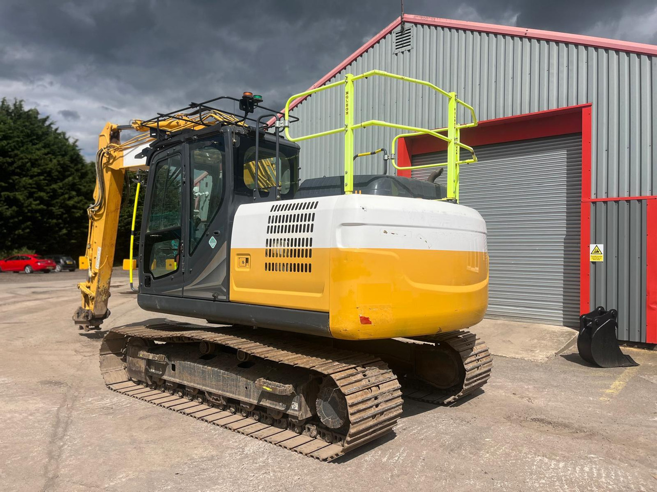 Kobelco SK130LC-11 - Гусеничный экскаватор: фото 3 Kobelco SK130LC-11 - Гусеничный экскаватор: фото 3