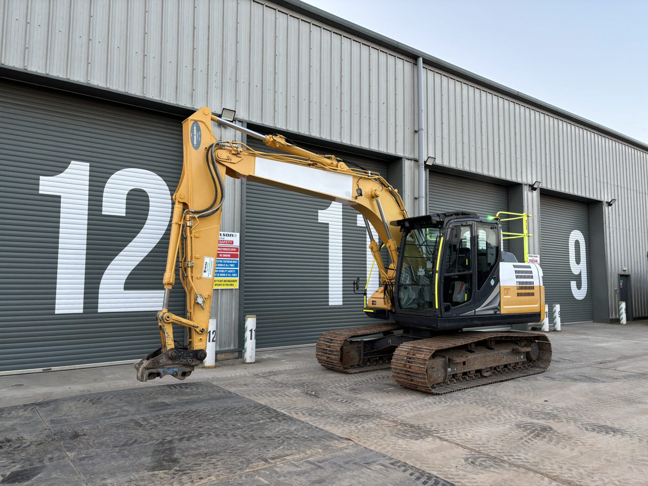 Kobelco SK130LC-11 - Гусеничный экскаватор: фото 1 Kobelco SK130LC-11 - Гусеничный экскаватор: фото 1
