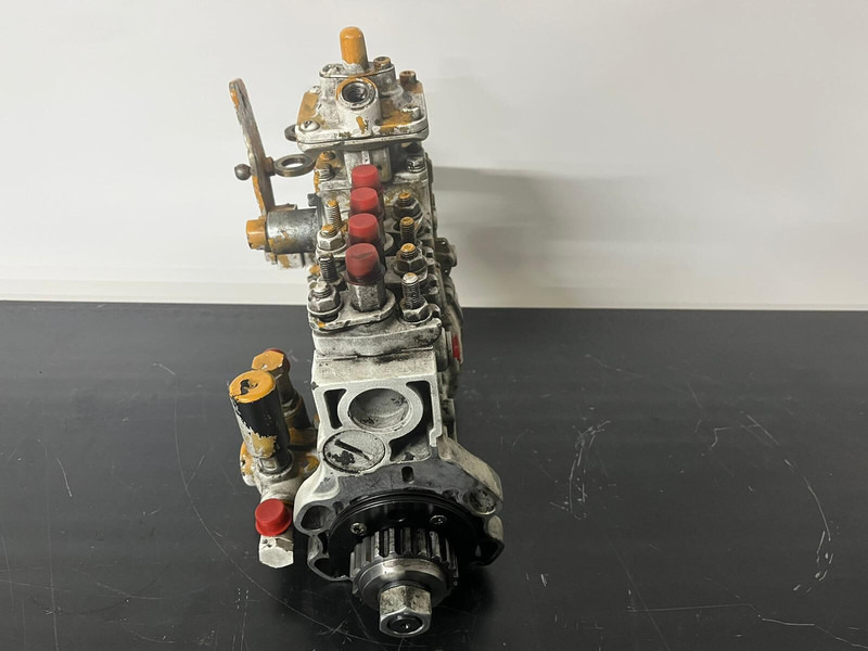 Bosch D924 TI E - Двигатель и запчасти: фото 2 Bosch D924 TI E - Двигатель и запчасти: фото 2