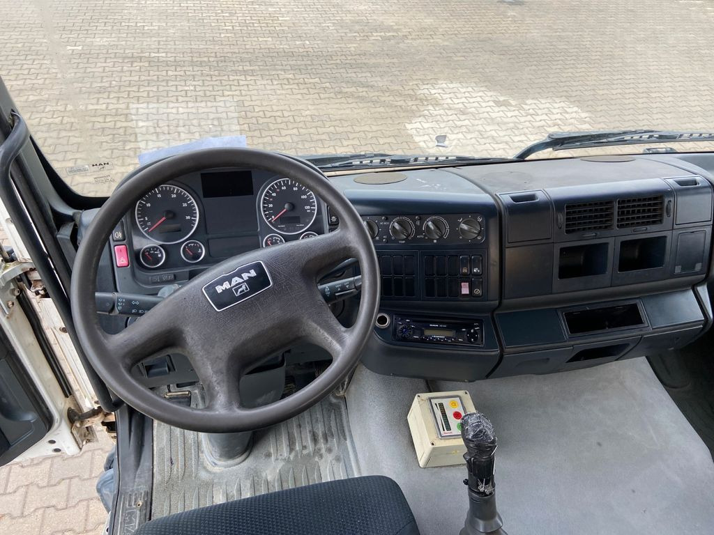 Автобетоносмеситель MAN TGA 32.360 STETTER 9M3: фото 9