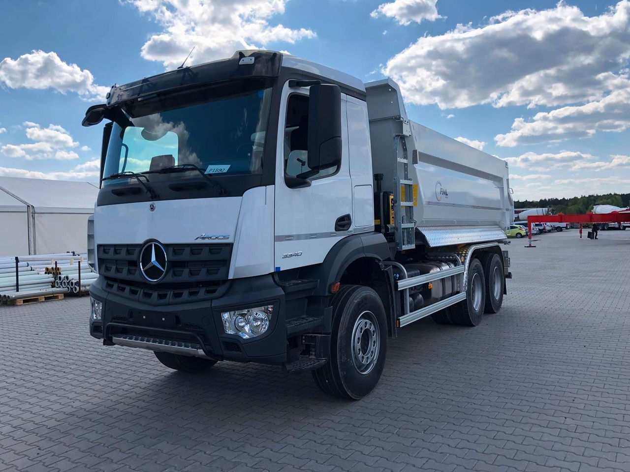 Mercedes-Benz AROCS 3340 6x4 FML KIPPPER HARDOX - Самосвал: фото 2 Mercedes-Benz AROCS 3340 6x4 FML KIPPPER HARDOX - Самосвал: фото 2