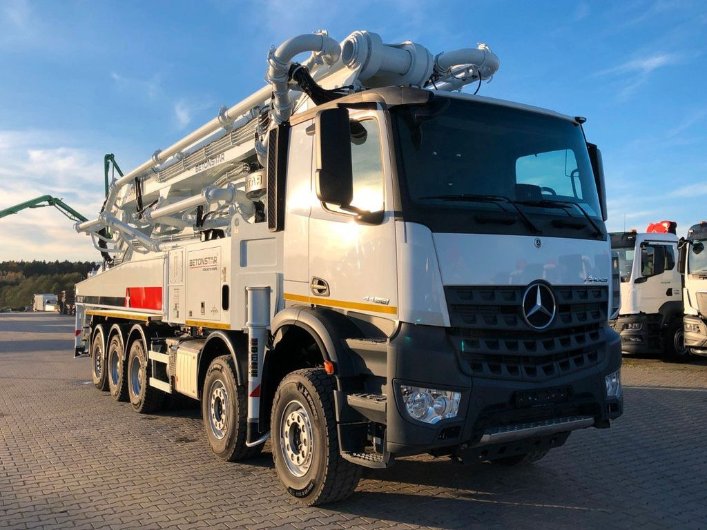 Mercedes-Benz AROCS 4458 BETONSTAR H58.16-7RZ - Автобетононасос: фото 1 Mercedes-Benz AROCS 4458 BETONSTAR H58.16-7RZ - Автобетононасос: фото 1