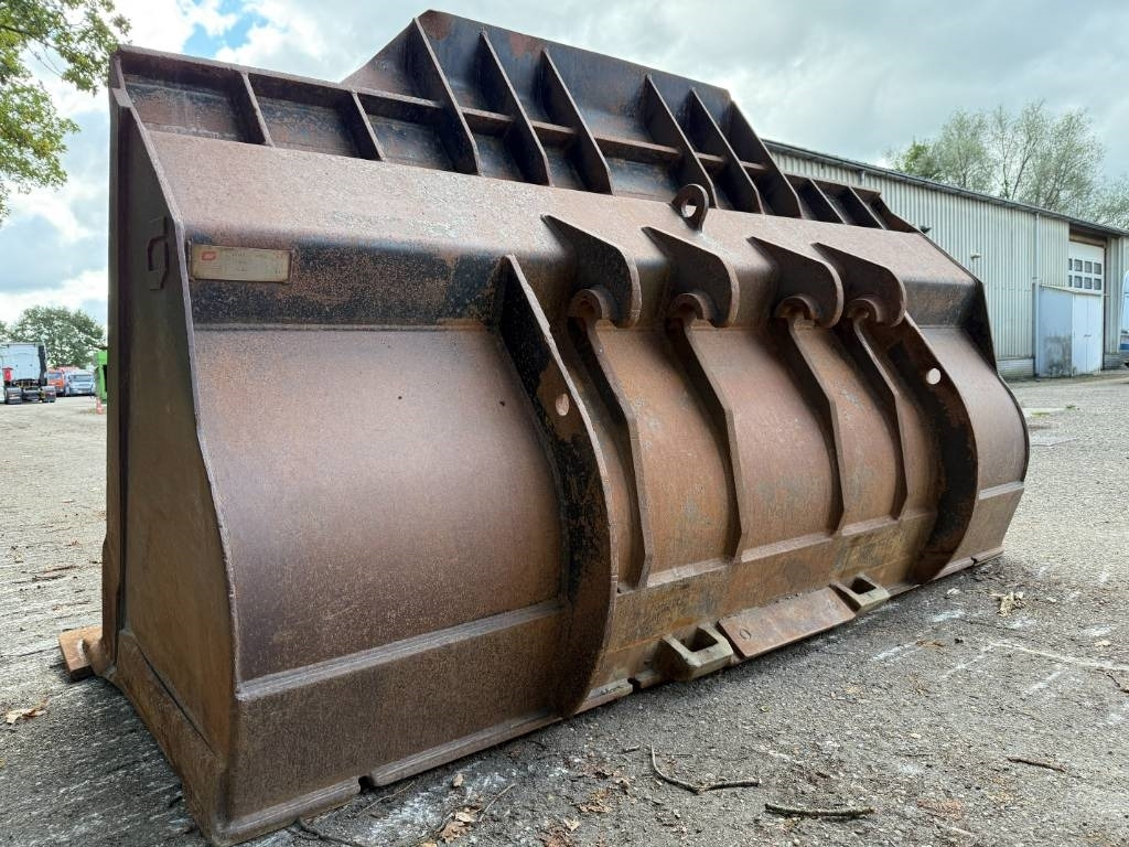 Колёсный погрузчик CAT 972M: фото 27 Колёсный погрузчик CAT 972M: фото 27