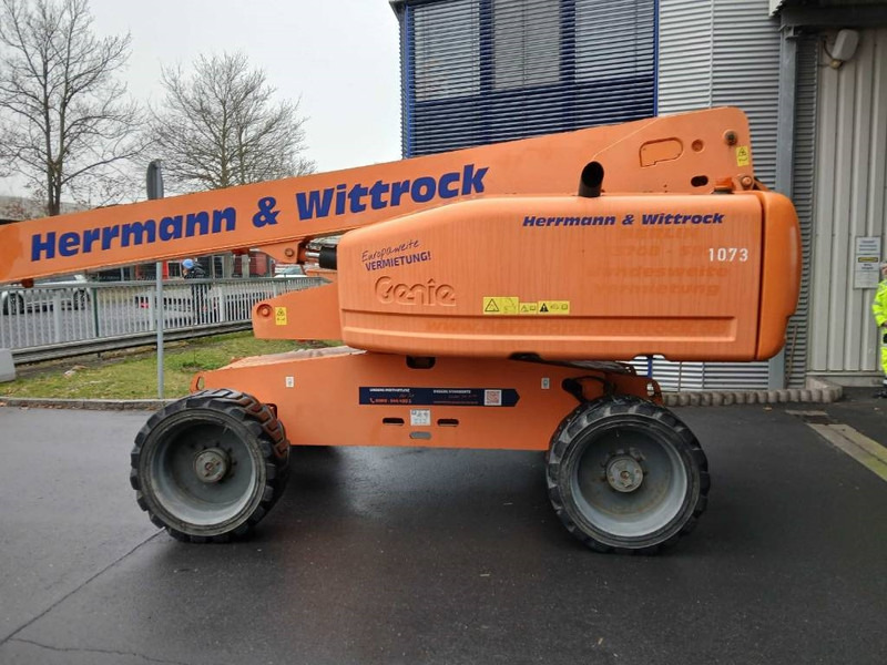 Genie S 65 - Телескопический подъемник: фото 3 Genie S 65 - Телескопический подъемник: фото 3