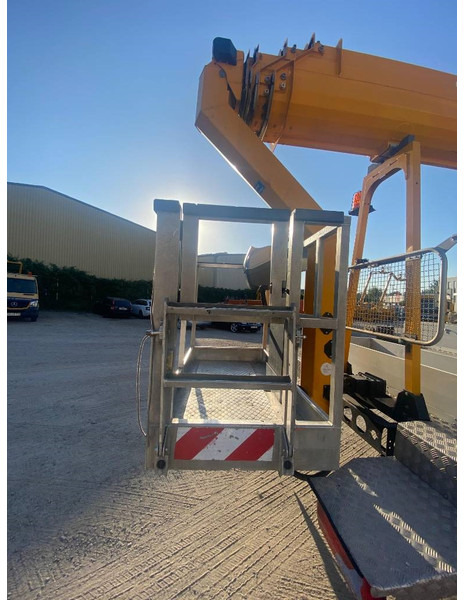 Грузовик с подъемником Ruthmann T 330: фото 7