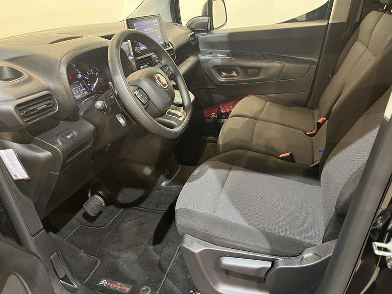 Легковой фургон Fiat Doblò 1.5D 130pk L1 Automaat / Euro 6 / Airco / Cruise Control / CarPlay / Camera / 3-Zits / 13.300 KM !!: фото 6