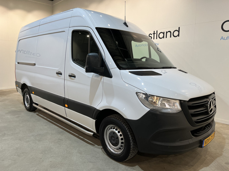 Цельнометаллический фургон Mercedes-Benz Sprinter 311 CDI L2H2 RWD / Euro 6 / Servicebus / Bott inrichting / 220V / Airco / Oprijplaat / Compressor / CarPlay / Camera: фото 17