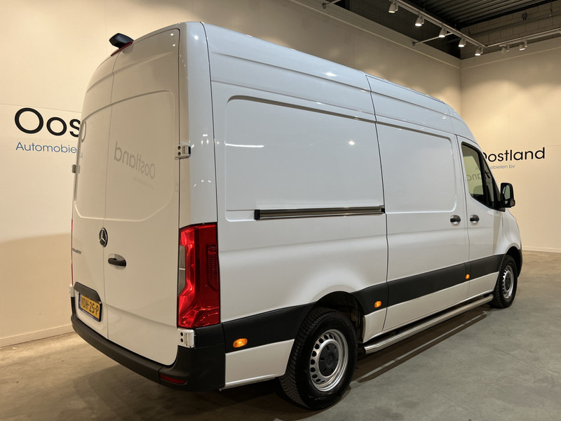 Цельнометаллический фургон Mercedes-Benz Sprinter 311 CDI L2H2 RWD / Euro 6 / Servicebus / Bott inrichting / 220V / Airco / Oprijplaat / Compressor / CarPlay / Camera: фото 18