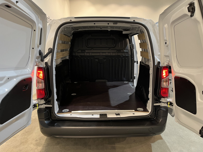 Toyota PROACE CITY Electric Live 50 kWh 100% elektrisch !! / CCS Snellader / Airco / Cruise Control / CarPlay / Navigatie / Camera / 980 KM !! Z.G.A.N. / BPM VRIJ !! - Легковой фургон, Электрический фургон: фото 5 Toyota PROACE CITY Electric Live 50 kWh 100% elektrisch !! / CCS Snellader / Airco / Cruise Control / CarPlay / Navigatie / Camera / 980 KM !! Z.G.A.N. / BPM VRIJ !! - Легковой фургон, Электрический фургон: фото 5
