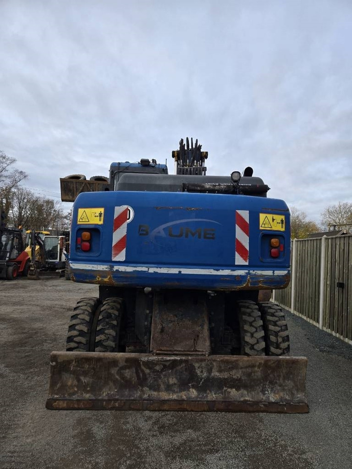 Komatsu PW 180-7EO - Колёсный экскаватор: фото 3 Komatsu PW 180-7EO - Колёсный экскаватор: фото 3