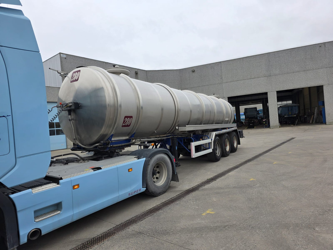 MAGYAR - Полуприцеп-цистерна: фото 1 MAGYAR - Полуприцеп-цистерна: фото 1