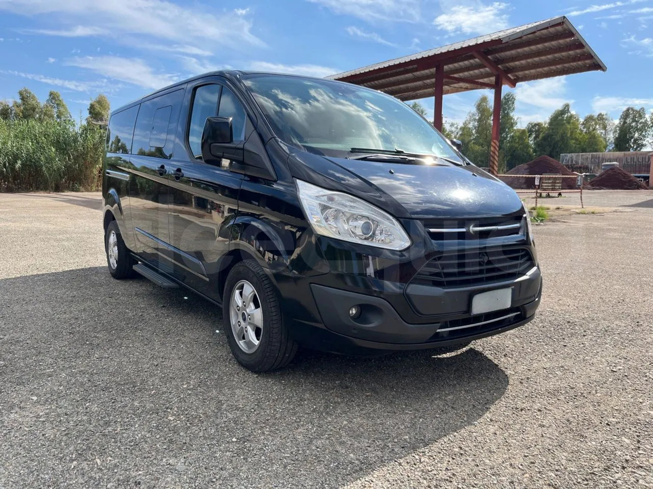 Ford Tourneo Custom - Микроавтобус, Пассажирский фургон: фото 1 Ford Tourneo Custom - Микроавтобус, Пассажирский фургон: фото 1