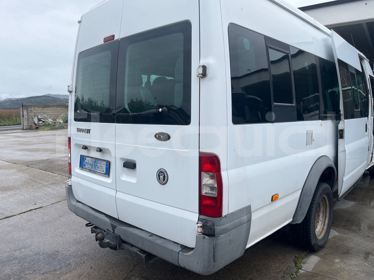 Ford Transit - Микроавтобус, Пассажирский фургон: фото 5 Ford Transit - Микроавтобус, Пассажирский фургон: фото 5