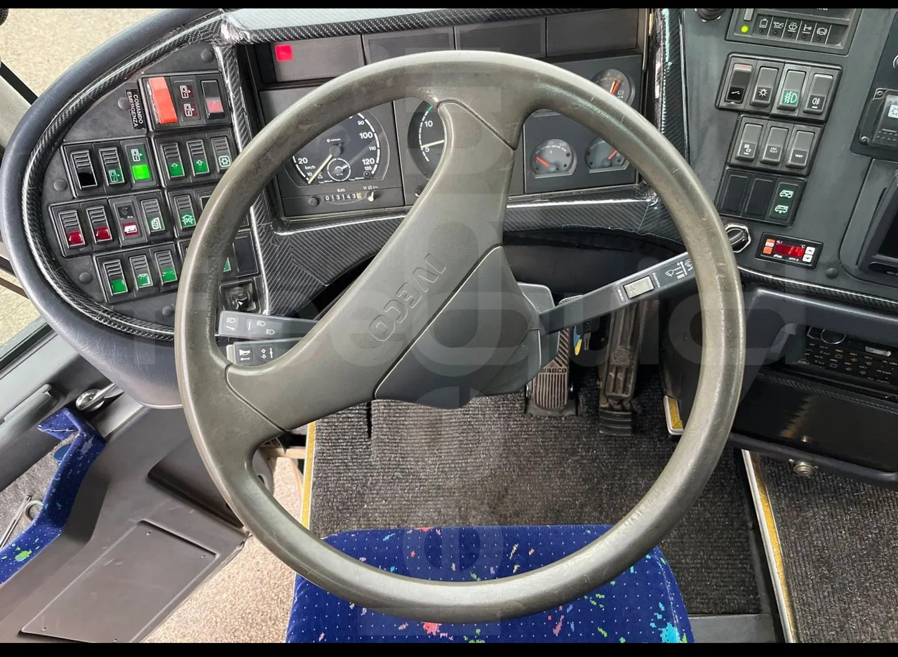 Туристический автобус Irisbus Domino Orlandi 2001: фото 23 Туристический автобус Irisbus Domino Orlandi 2001: фото 23